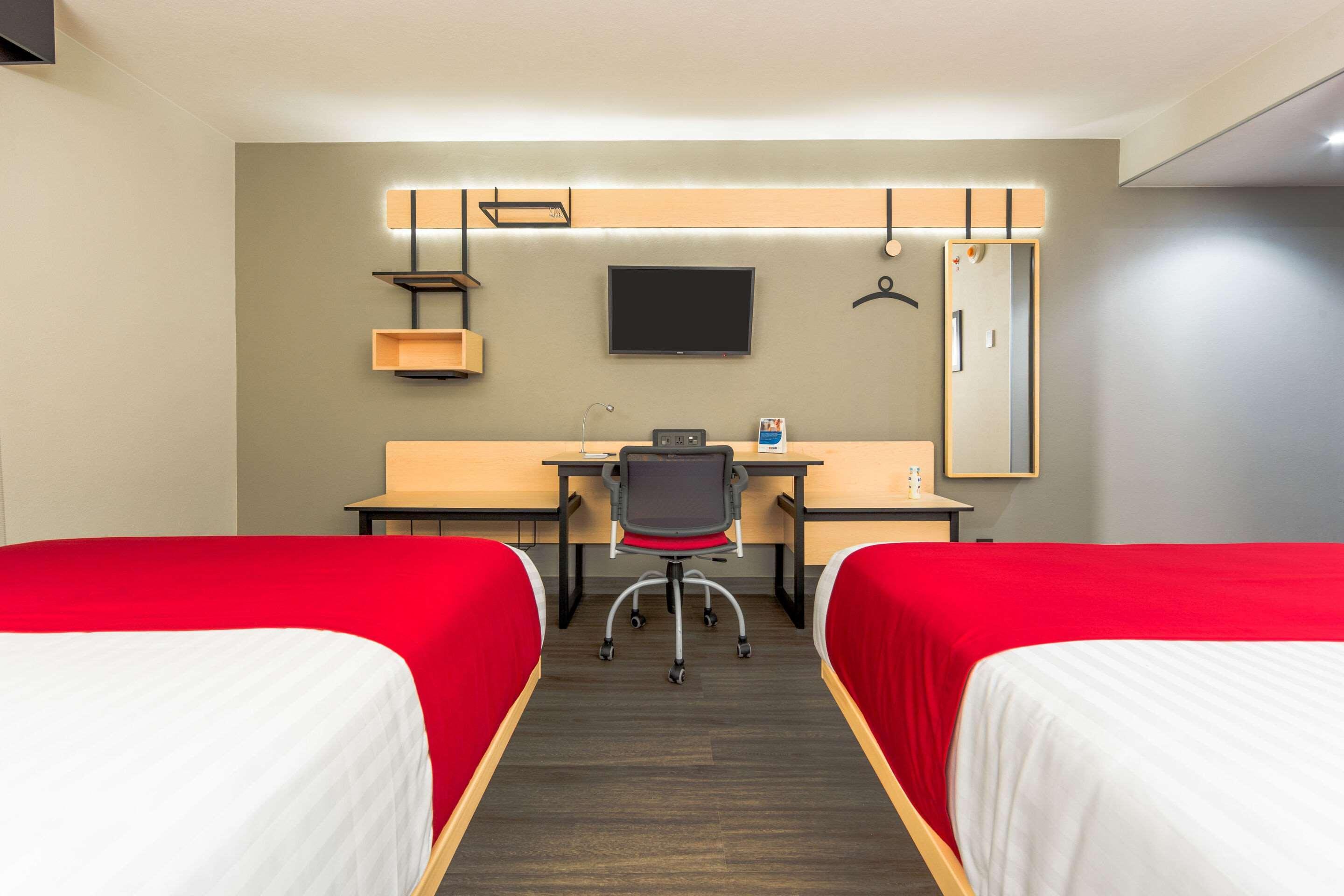 Comfort Inn Delicias Luaran gambar