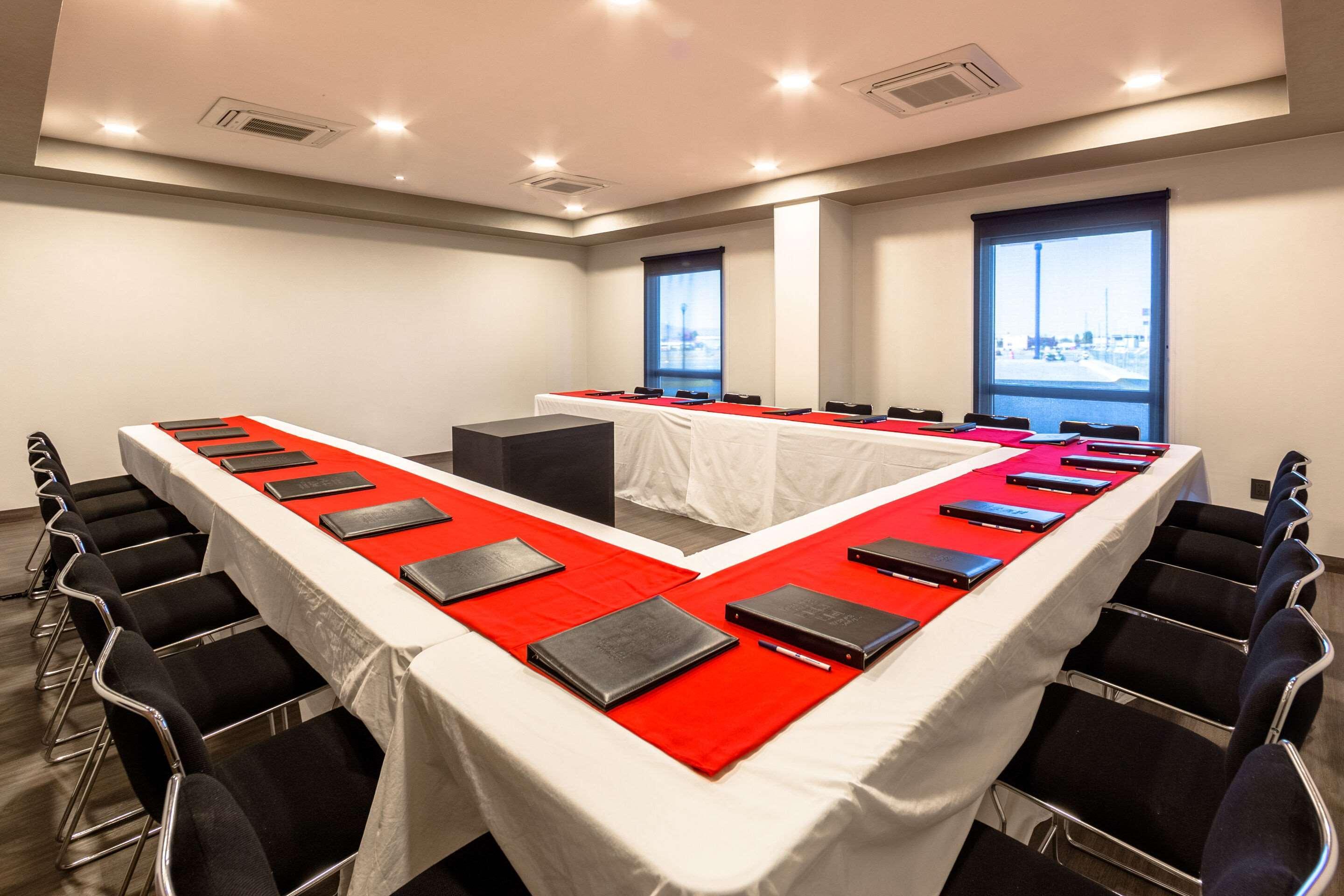 Comfort Inn Delicias Luaran gambar