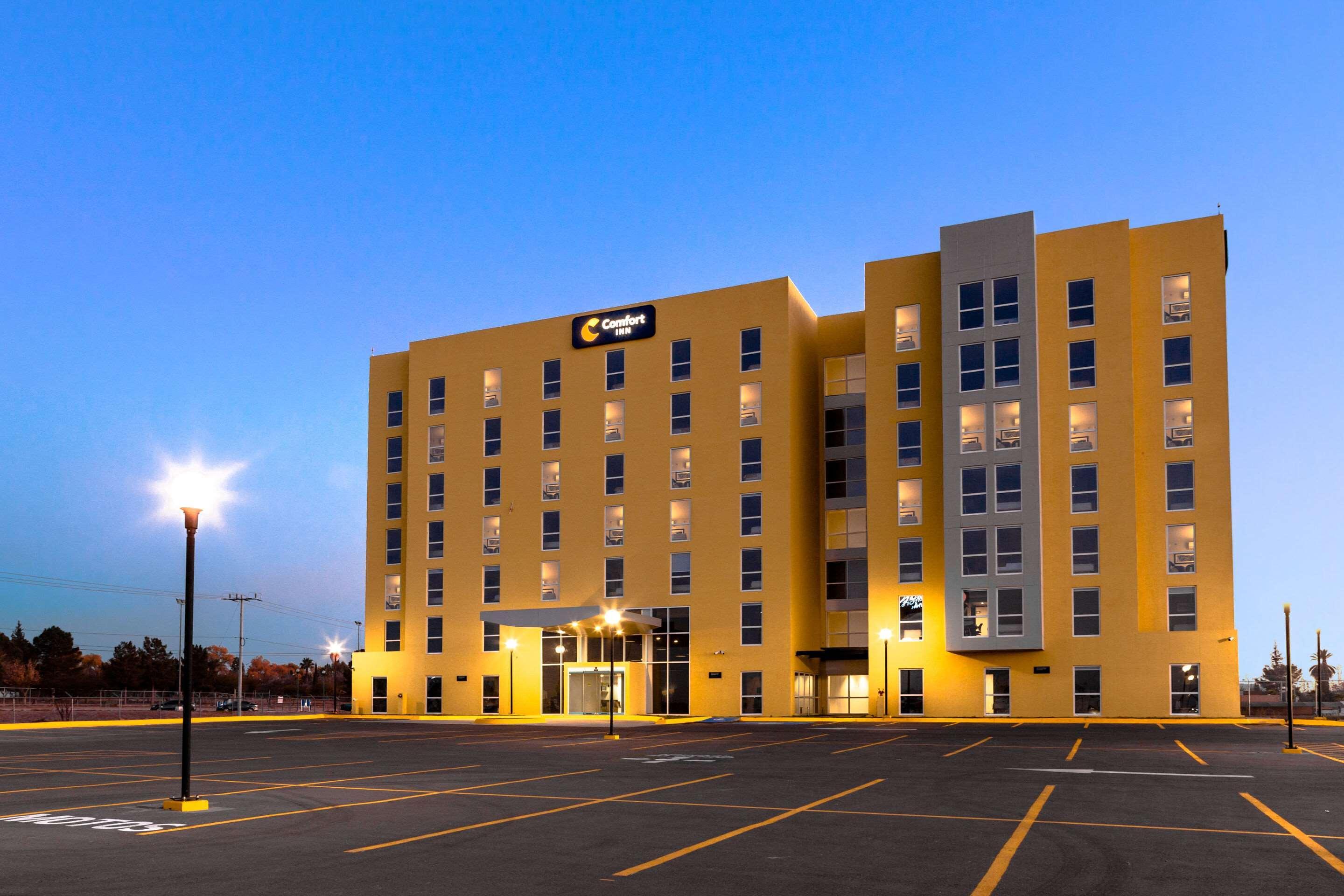 Comfort Inn Delicias Luaran gambar