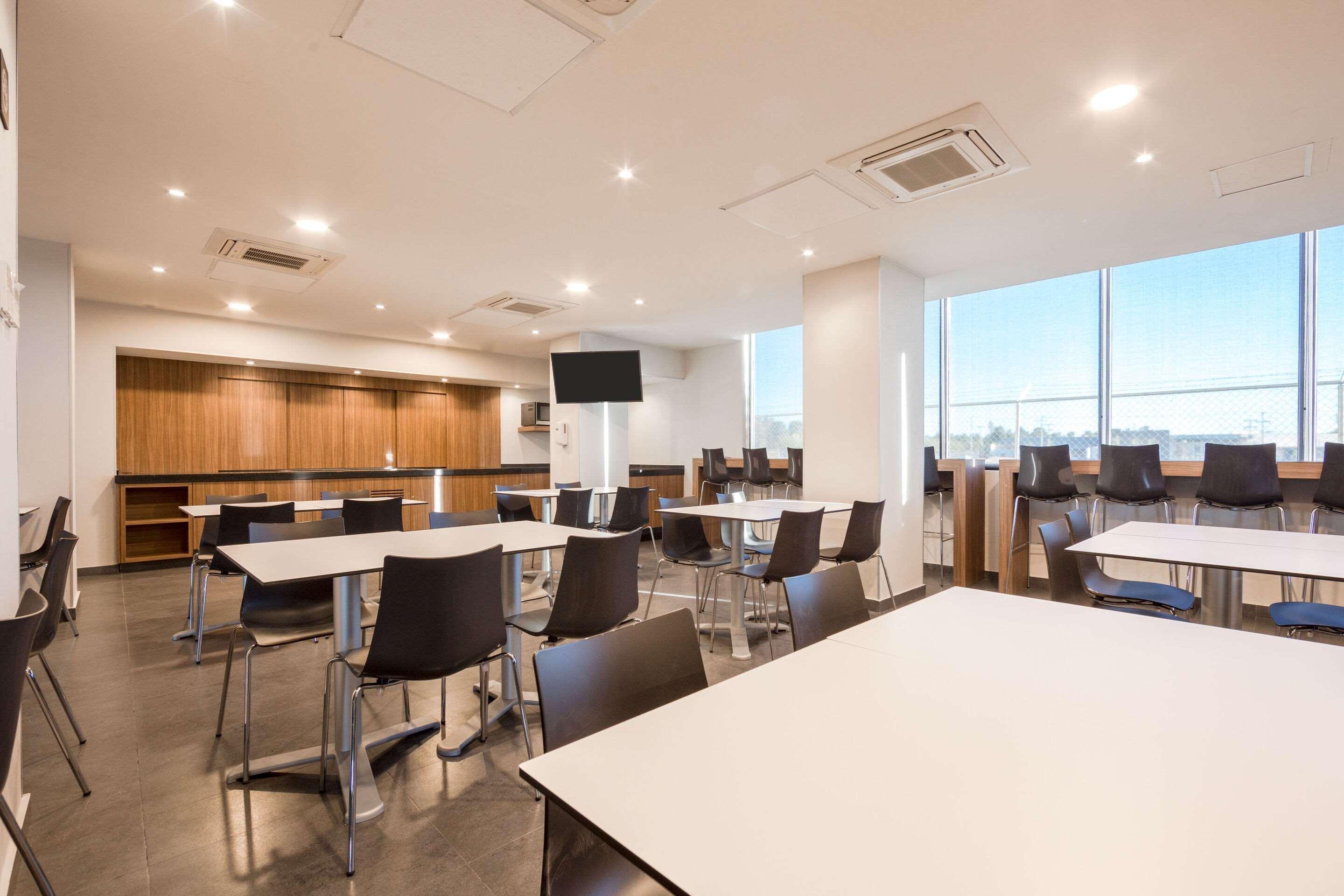 Comfort Inn Delicias Luaran gambar