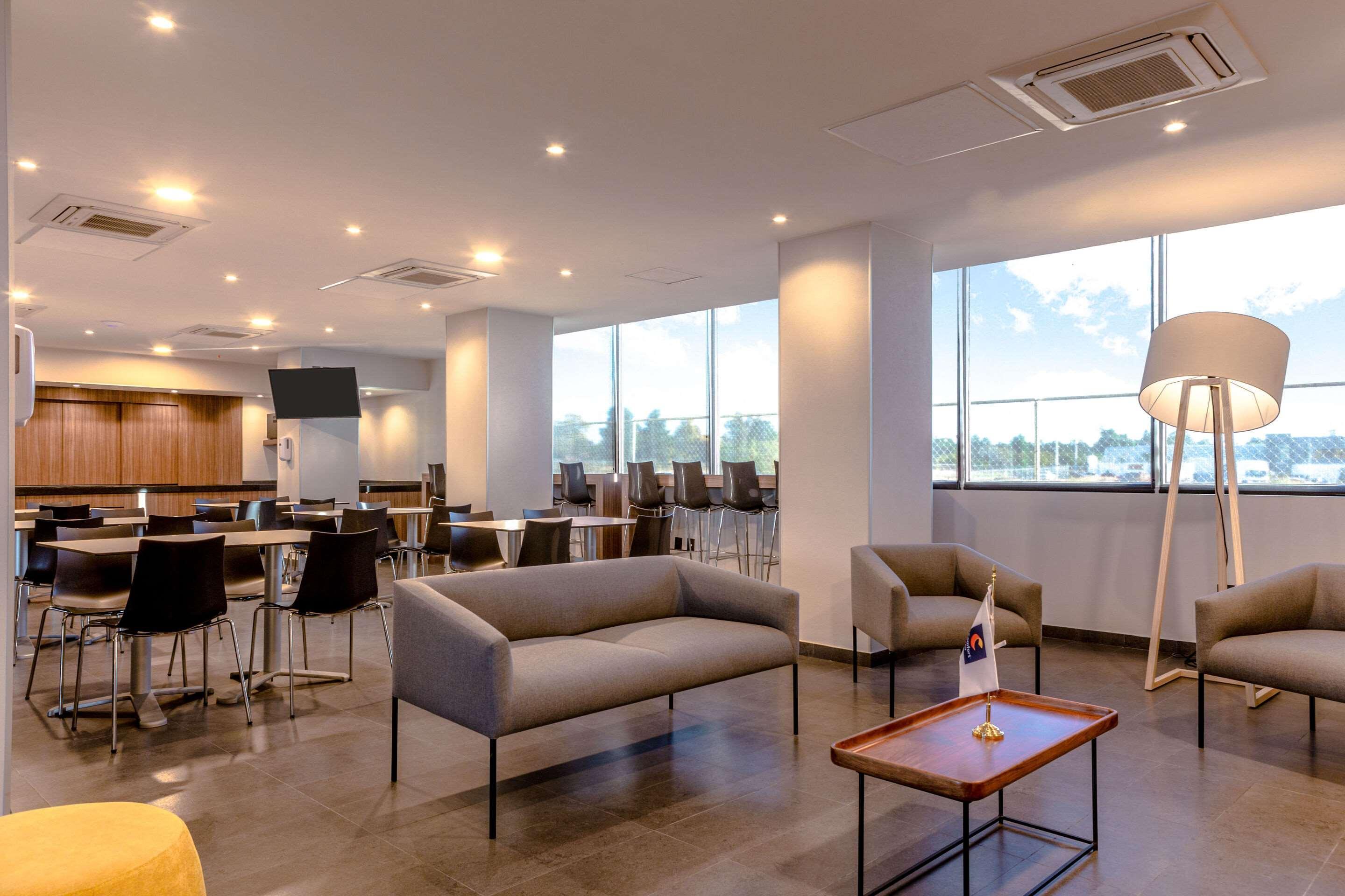 Comfort Inn Delicias Luaran gambar