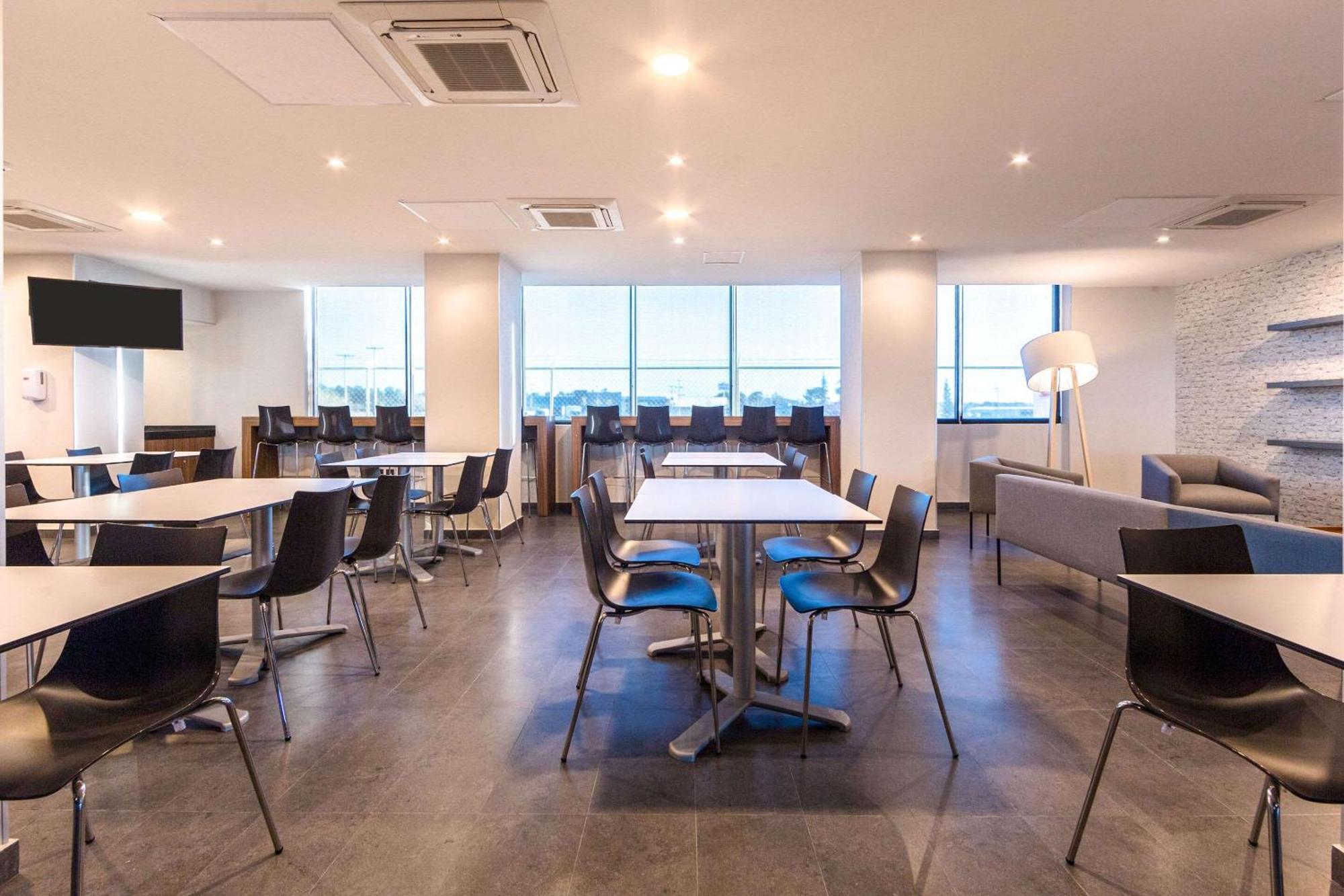 Comfort Inn Delicias Luaran gambar